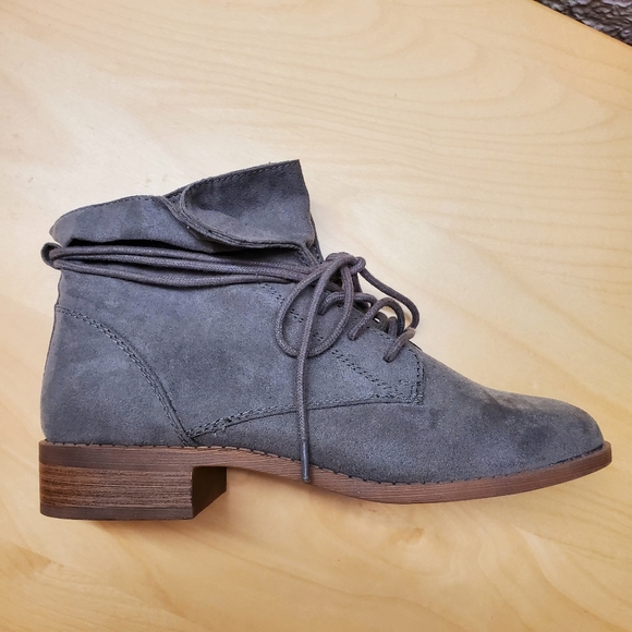 Forever 21 Gray Suede Booties - Picture 3 of 5